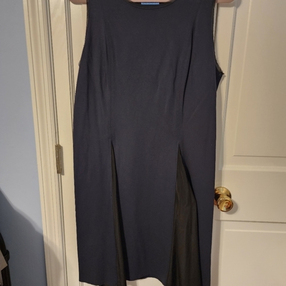 Navy Assymetrical hem Shift DressSimple flattering navy dress. With angled cuts. - Picture 7 of 7